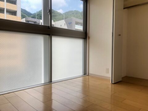 新神戸駅徒歩3分　ワコーレ新神戸カデンツァ　三宮フラワーロード 沿いのマンション　（自由にリフォームできます）