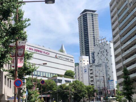 新神戸駅徒歩3分　ワコーレ新神戸カデンツァ　三宮フラワーロード 沿いのマンション　（自由にリフォームできます）